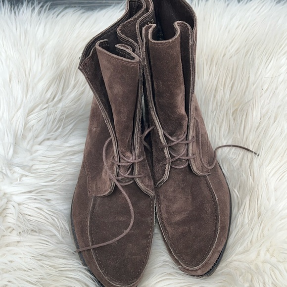 Stuart Weitzman Suede Brown Booties 8 - Picture 3 of 6